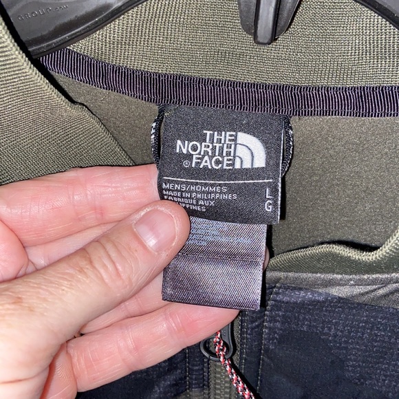 Gorgeous men’s North Face jacket size large - Picture 3 of 8